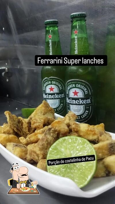 Comida em Ferrarini super lanches