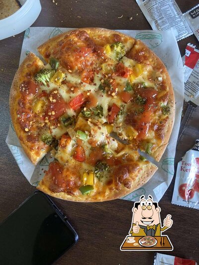 Order different kinds of pizza