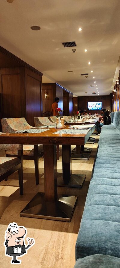 Check out how Feast looks inside