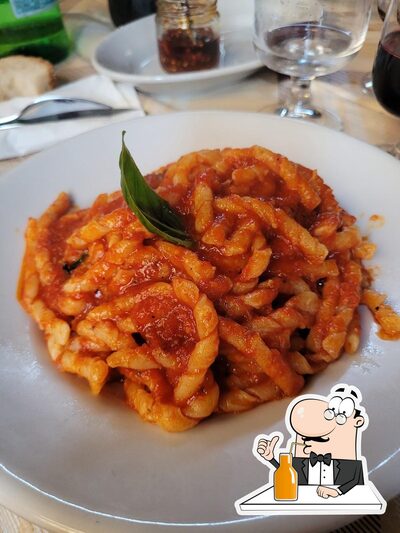 Prova le varie cose da bere disponibili dal ristorante I Due Pozzi