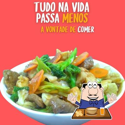 Comida em Restaurante Bom Sabor