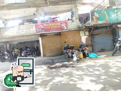 Check out how Owners Tea Stall looks outside