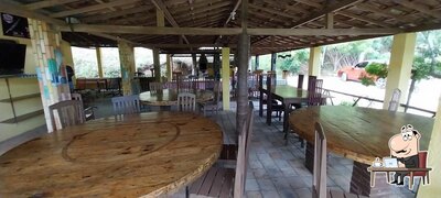 Veja imagens do interior do Na Varanda Bistrô Bar