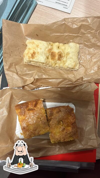 Platti al Panificio pasticceria Bedeschi Adriano