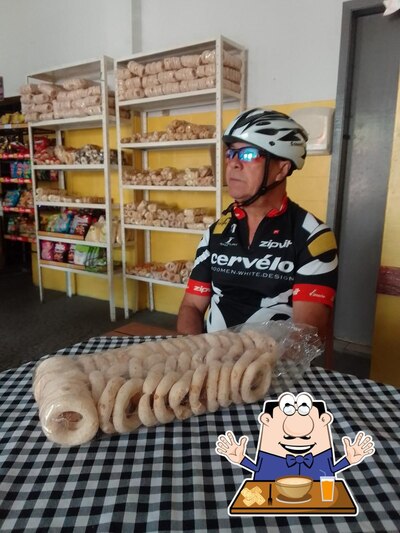 Comida em Pastelaria Amparo