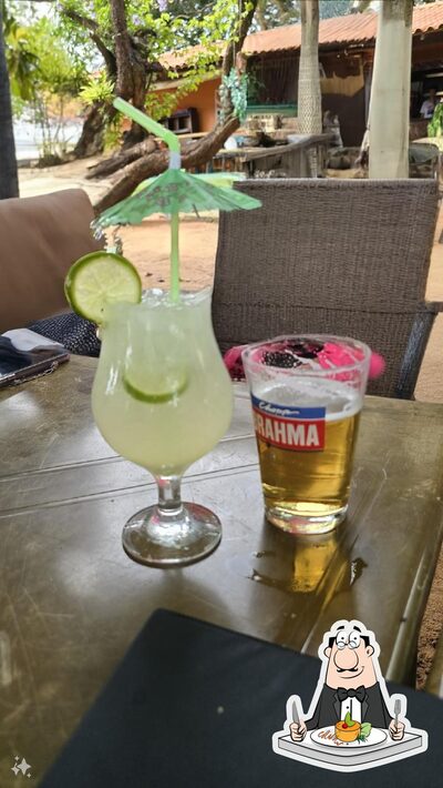 Comida em Bar Do Two