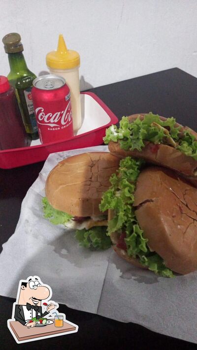 Platos en Zorah Lanches