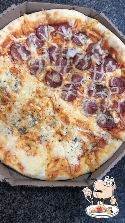 No Nobres Pizzaria, você pode pedir pizza