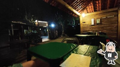O interior do Lanchonete da Elza