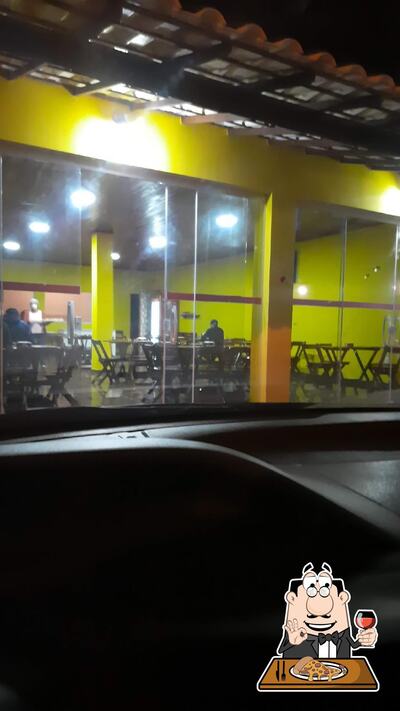 Escolha pizza no Ostra pizza - Santa Terrinha