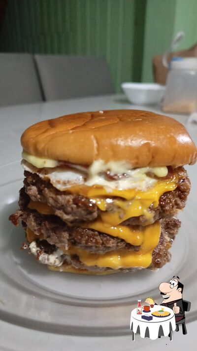 Os hambúrgueres do Dogburguer Hamburgueria irão saciar diferentes gostos