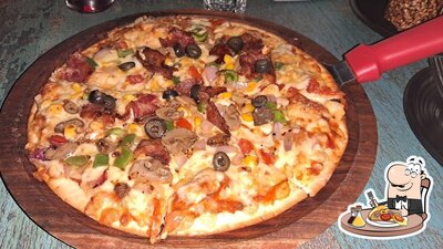 Order different variants of pizza