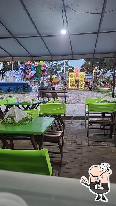 O interior do Tapiocaria da jane (Box 16)