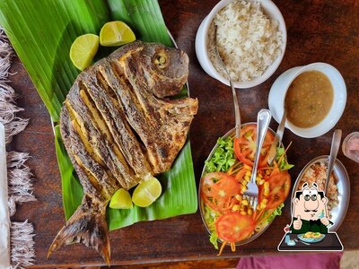 Comida em Quiosque Sobre As Pedras