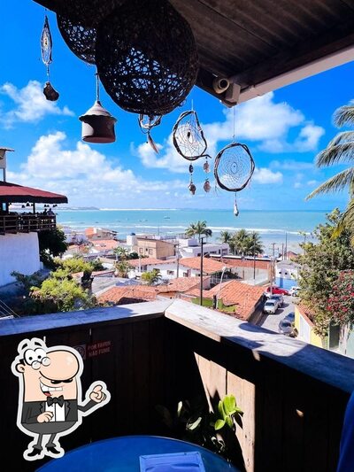 Desfrute da vista da área externa do Açai da Pipa