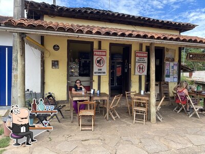O interior do Padaria Rio das Pedras