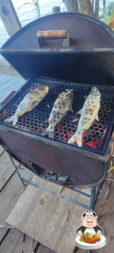 Comida em Ilha do Baiano