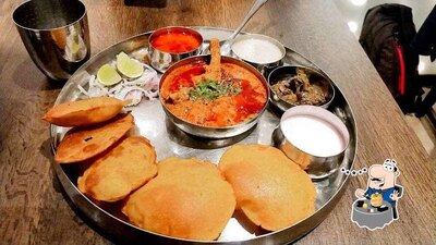 Meals at Maruti Wada Kombda