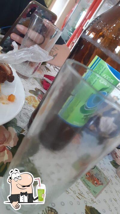 Restaurante Rincão Torcido serve uma variedade de drinques