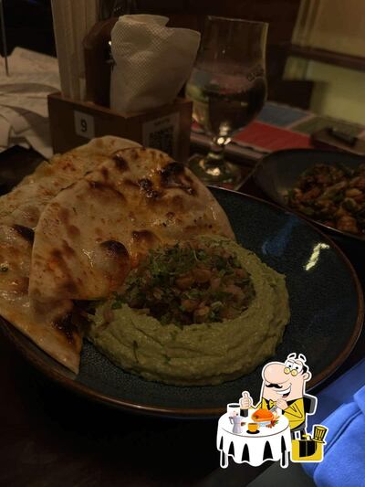 Meals at Queens Taproom