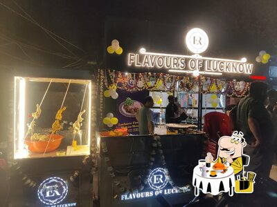 Meals at FLAVOURS OF LUCKNOW