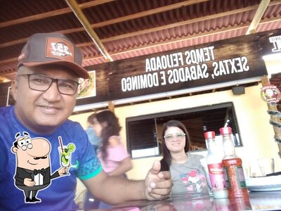 Venha provar diferentes bebidas fornecidos no Restaurante do Bill