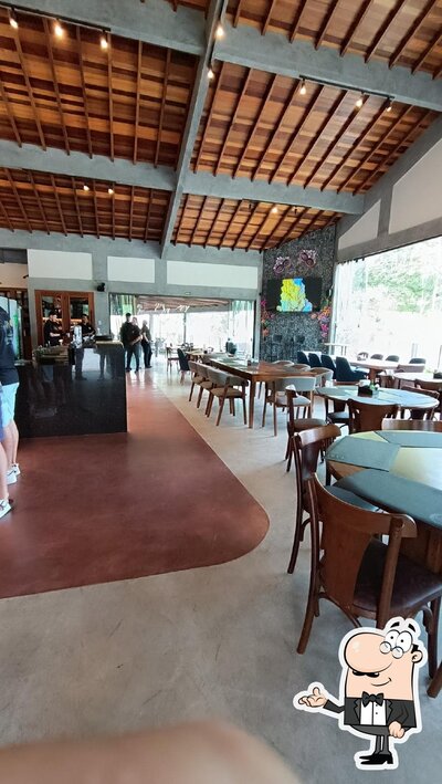 Veja imagens do interior do Due Fratelli Petiscaria e Choperia
