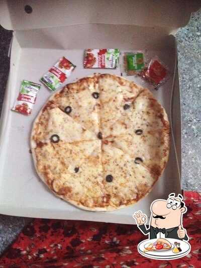 Pick different variants of pizza