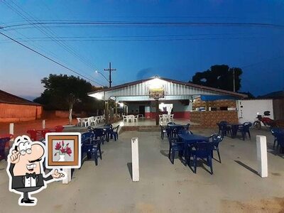 Veja imagens do interior do Lanchonete Tchurram