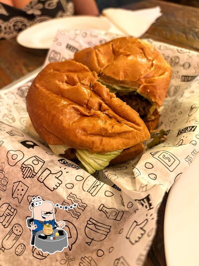 Platos en Burger Land