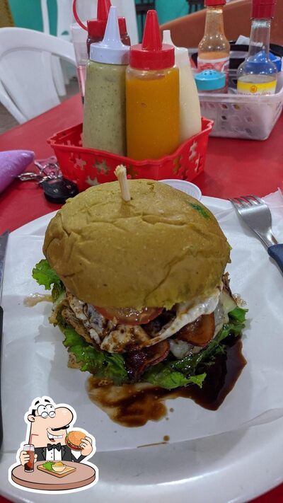 Os hambúrgueres do Restaurante Ilha Bela irão satisfazer uma variedade de gostos