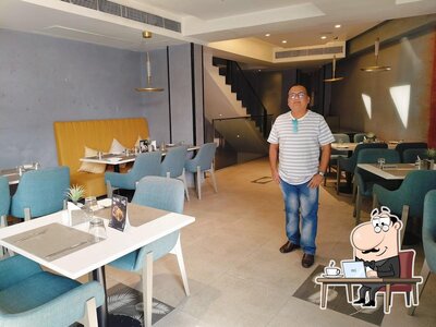 Check out how KITCHEN165 looks inside
