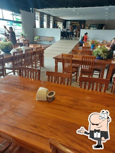 O interior do Churrascaria Prestes