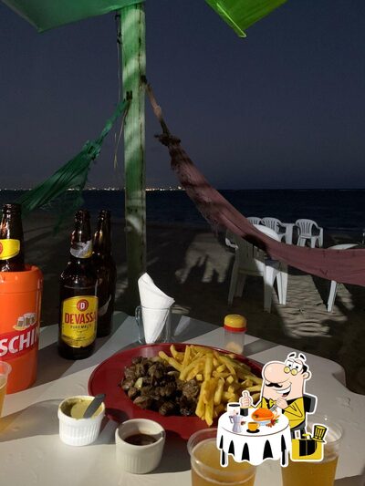 Comida em Cabana Pôr do Sol