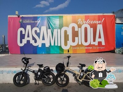 Guarda gli esterni di Ischia