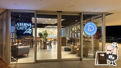Veja imagens do exterior do Sterna Café Alphaville