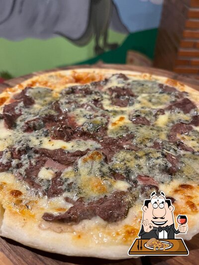 Peça diferentes tipos de pizza