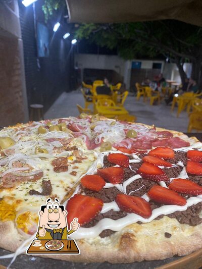 Escolha pizza no Pizzaria Adonna
