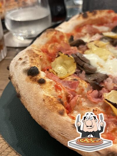 A Il Picchio, puoi assaggiare una bella pizza