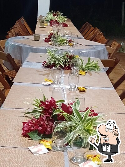 Veja imagens do interior do Restaurante Mangabas goumert