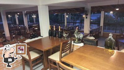O interior do Pizzaria Bananalle