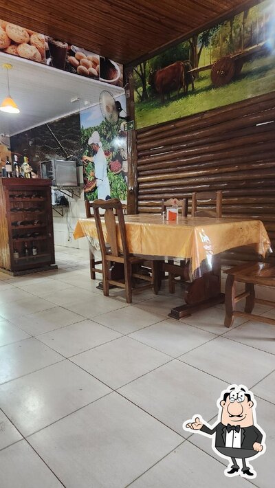 Sente em uma das mesas no Pão de Queijo Café Quality Café e Restaurante