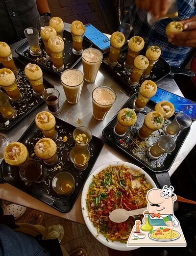 Food at MRA Bakery & Express
