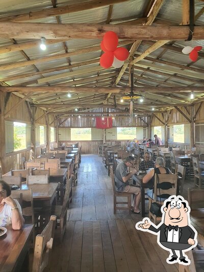 Veja imagens do interior do Rancho colonial Da Vó LiLi
