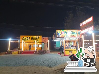 The exterior of G9 Chai Bunk Cafe