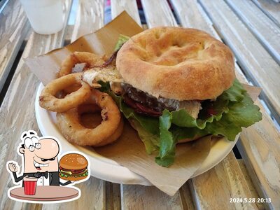 Concediti un bell'hamburger alla pizzeria Pizza Export - La Gastronomia Di Bertellotti Isa