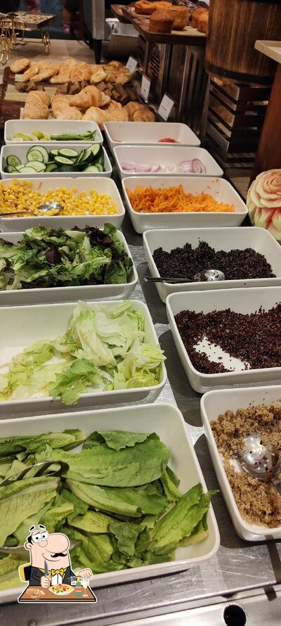 Meals at Feast