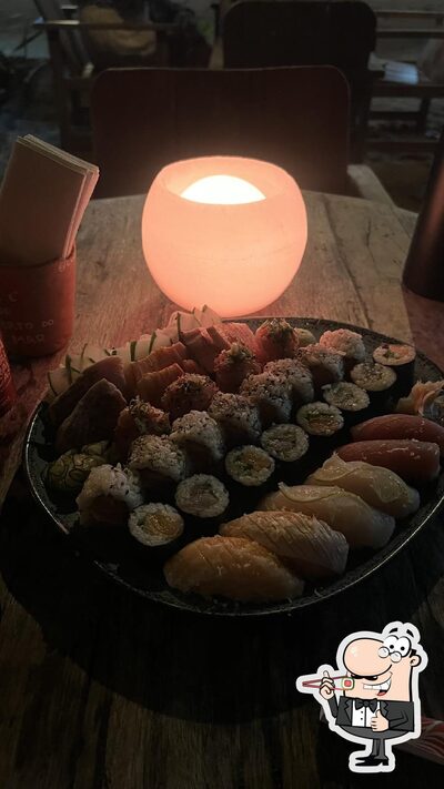 Presenteie-se com sushi no Casa Mar Cozinha
