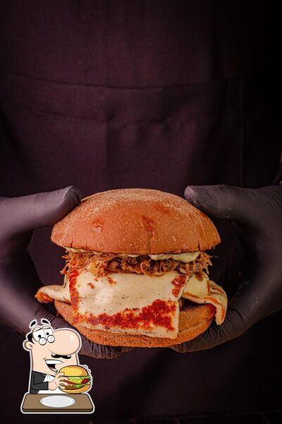 Delicie-se com um hambúrguer no Do Bairro Hamburgueria