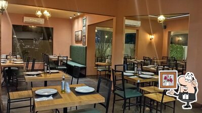 O interior do Retrô Trattoria